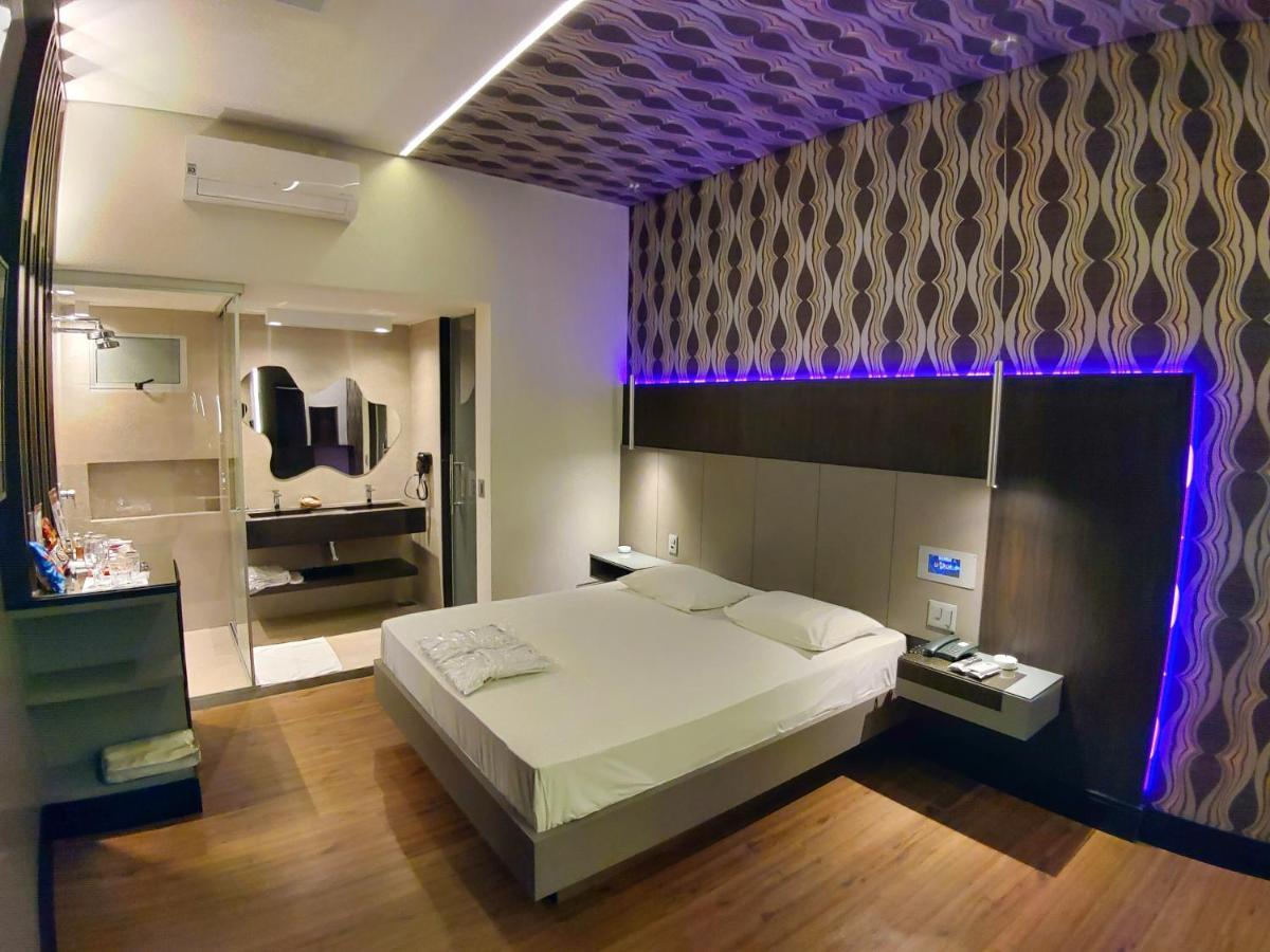 Motel Dallas Белу-Оризонти Экстерьер фото